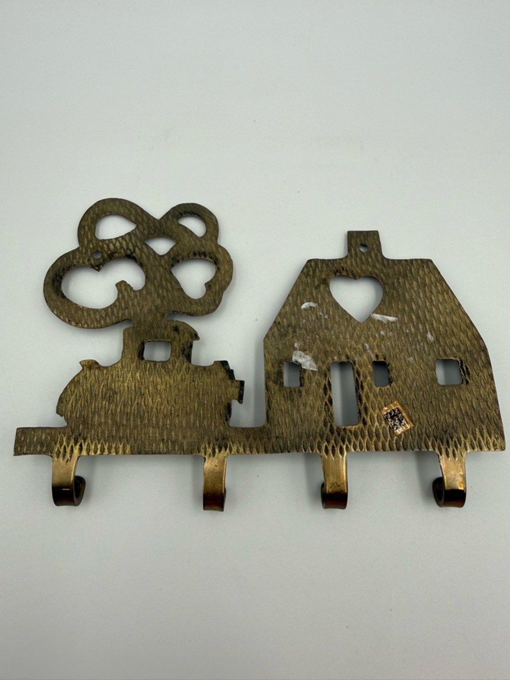 VINTAGE SOLID BRASS KEY HOLDER  4 KEY HOOKs  House Tree Car - Picture 8 of 11